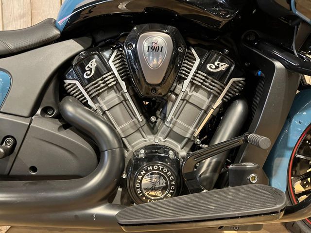 indian - challenger-dark-horse