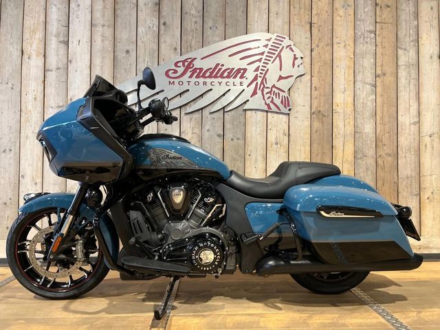 indian - challenger-dark-horse