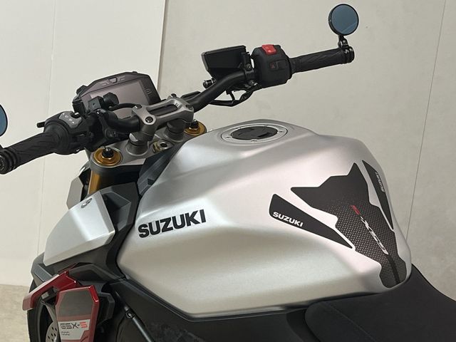 suzuki - gsx-s-1000-abs