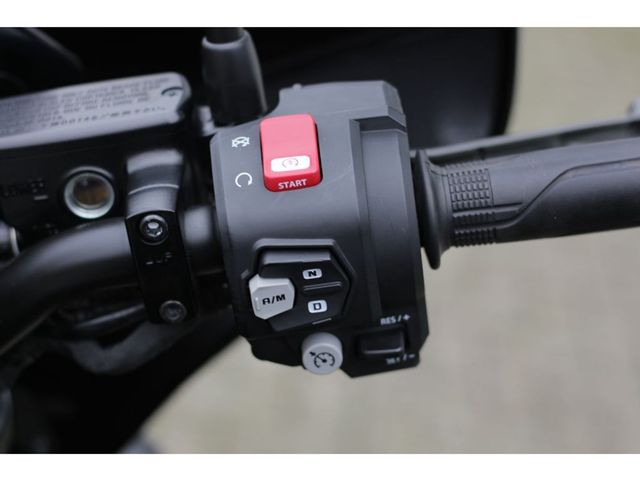 honda - cmx-1100-rebel-dct