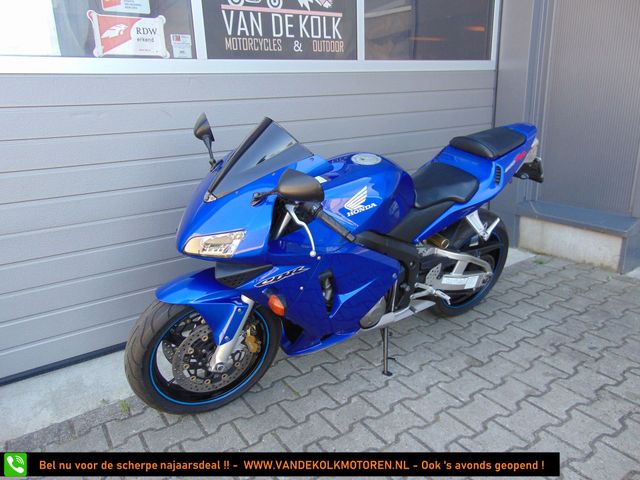 honda - cbr-600-rr