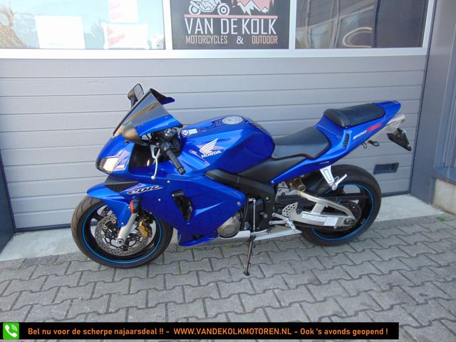 honda - cbr-600-rr
