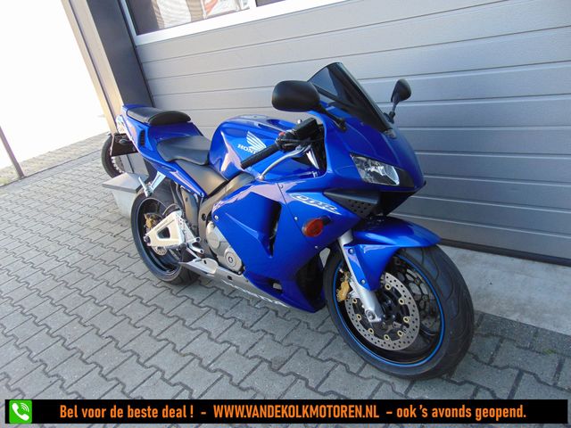 honda - cbr-600-rr
