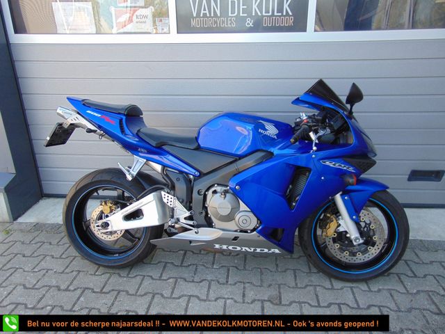 honda - cbr-600-rr