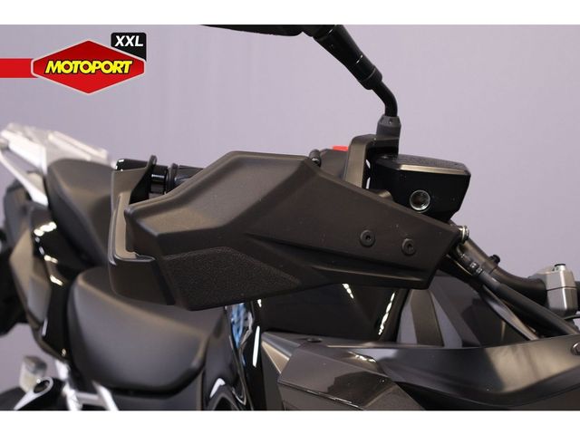 suzuki - gsx-s-1000-gx