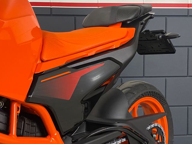 ktm - 390-duke-abs