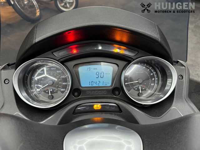 piaggio - mp3-300-hpe
