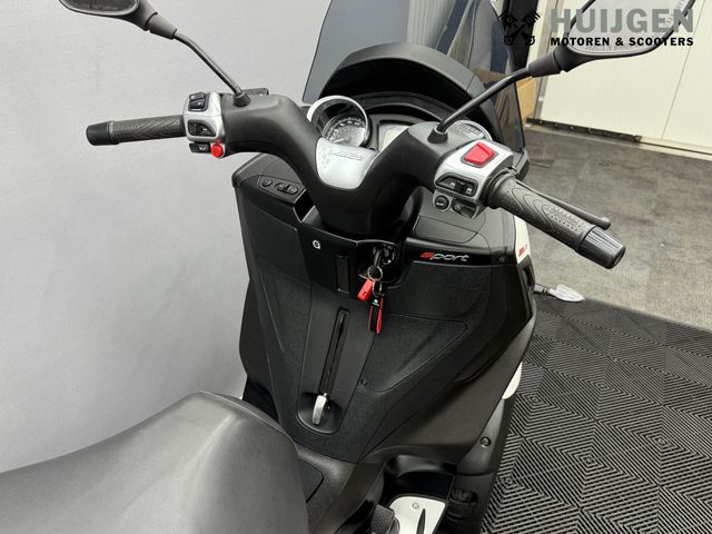 piaggio - mp3-300-hpe