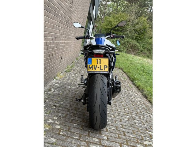 bmw - f-900-r