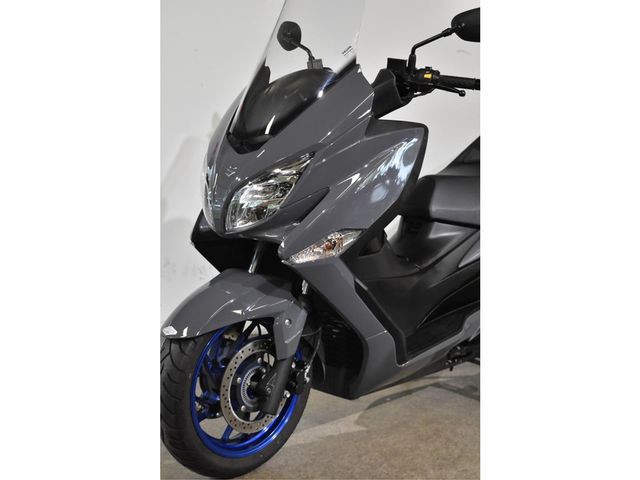 suzuki - burgman-400