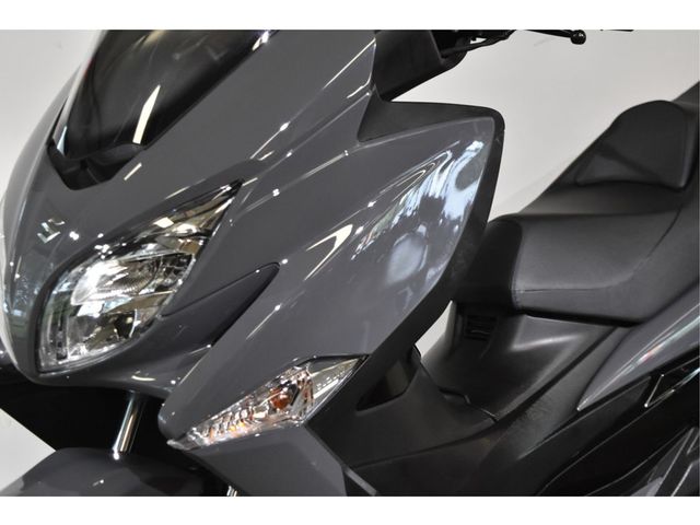 suzuki - burgman-400