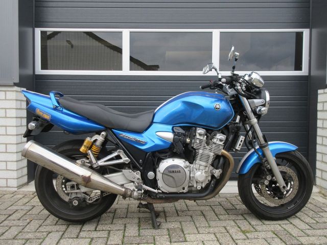 yamaha - xjr-1300