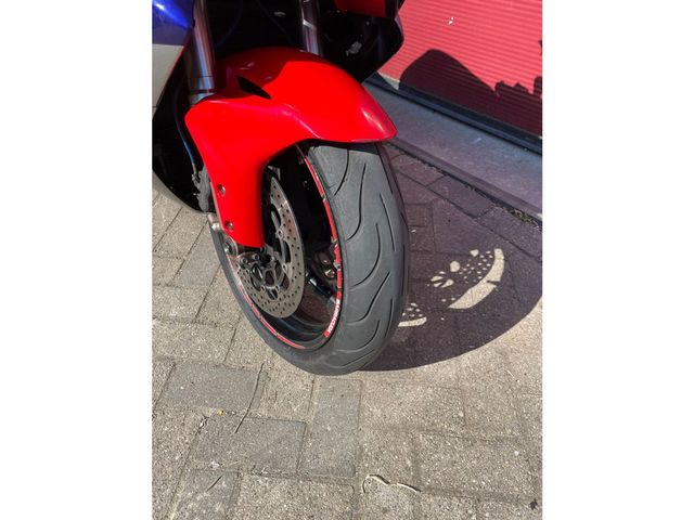 honda - cbr-1000-rr-fireblade