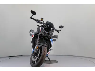 BMW M 1000 R – foto 4