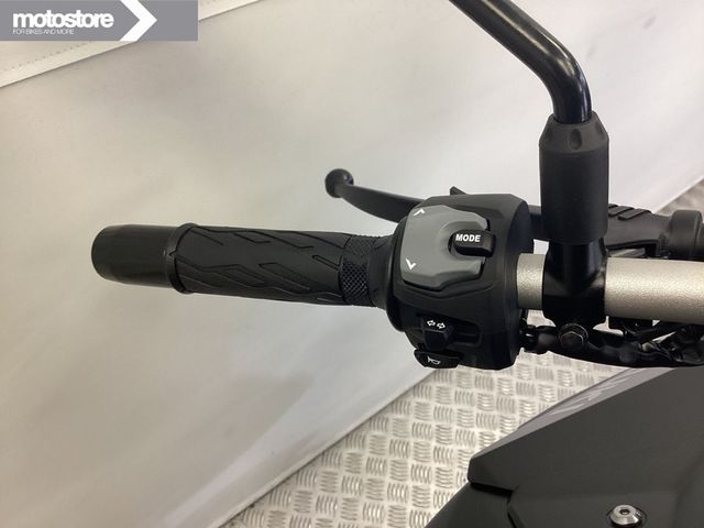 suzuki - v-strom-800