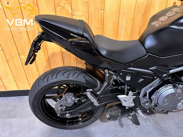 kawasaki - z650-abs