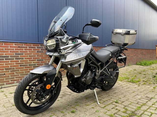 triumph - tiger-800-xrt