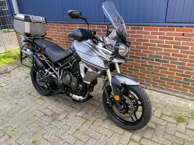 triumph - tiger-800-xrt