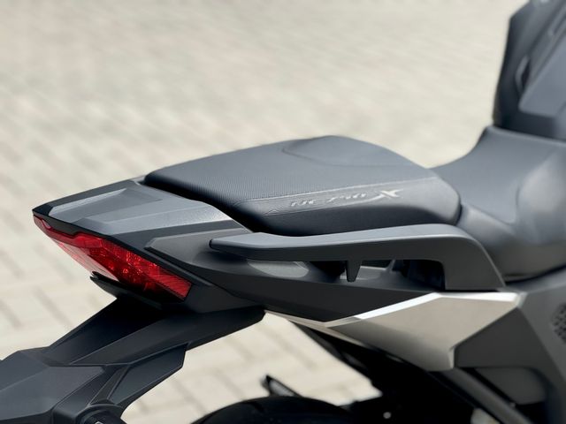 honda - nc-750-x-abs