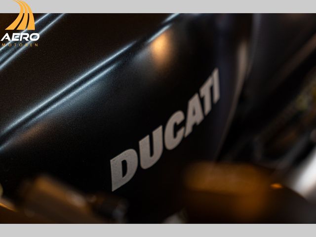 ducati - m-1000-monster