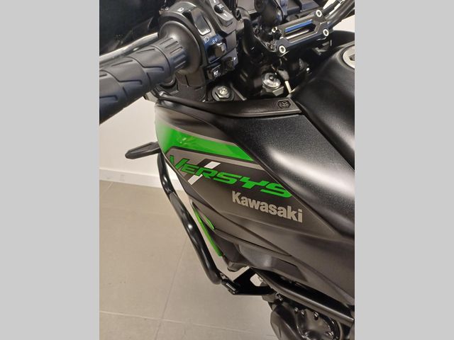 kawasaki - versys-650-abs-tourer