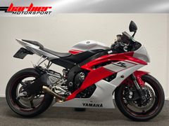 YAMAHA YZF R6