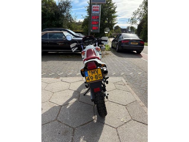 honda - nx-650--dominator