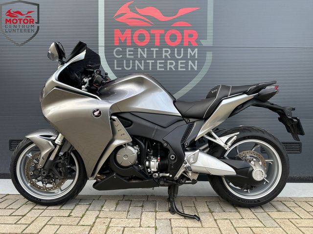 honda - vfr-1200-f