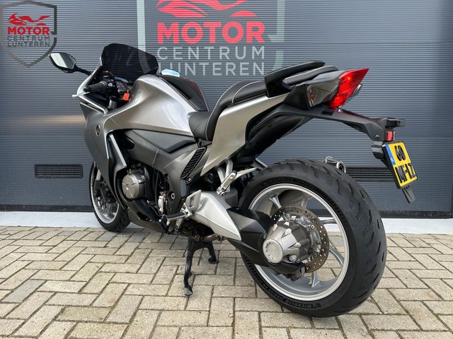 honda - vfr-1200-f