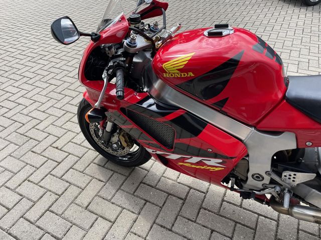 honda - vtr-1000-sp-1