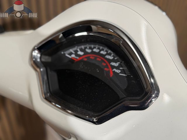 vespa - gts-300-hpe