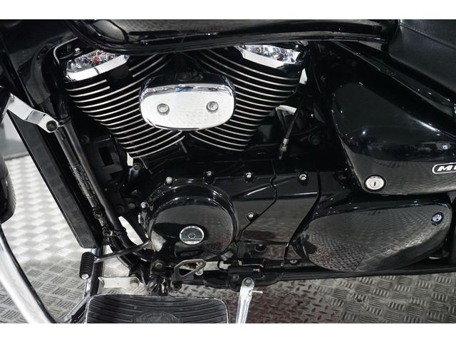 suzuki - vz-800-marauder-lc