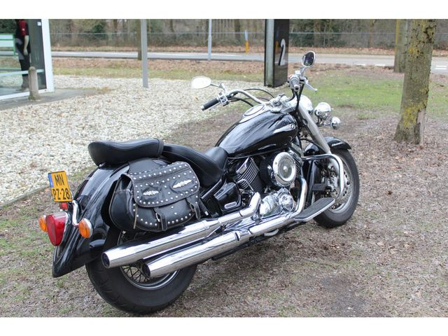 yamaha - xvs-1100-dragstar
