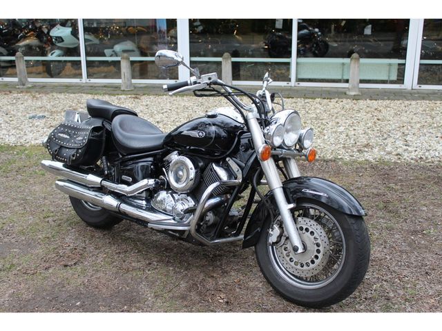 yamaha - xvs-1100-dragstar