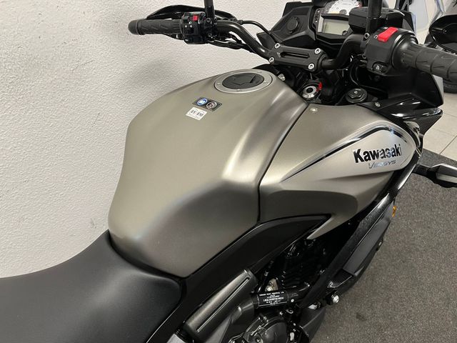 kawasaki - versys-650-abs