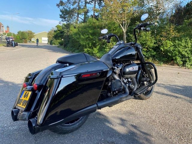 harley-davidson - road-king-special