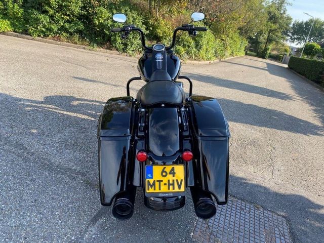 harley-davidson - road-king-special