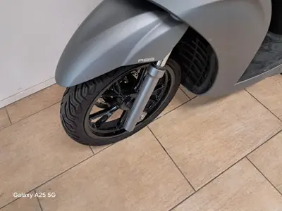 KYMCO PEOPLE S 300I – foto 2