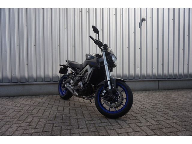 yamaha - mt-09-street-rally