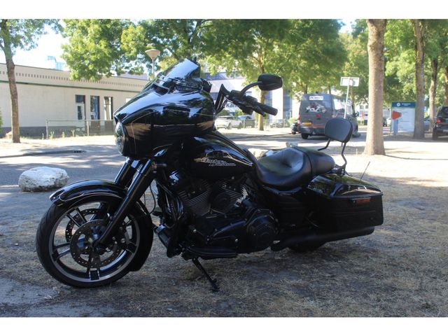 harley-davidson - street-glide-flhx
