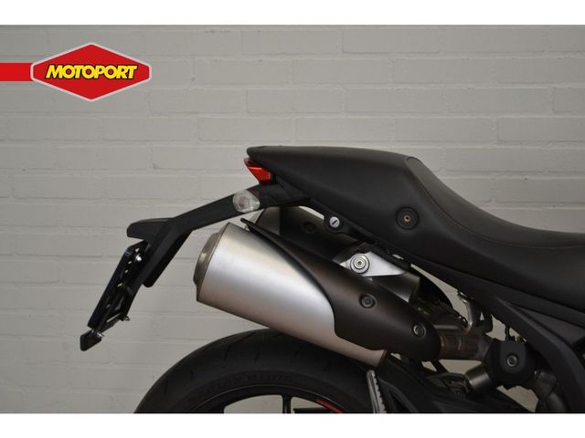 ducati - 796-monster
