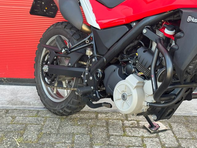 husqvarna - tr-650-strada-abs