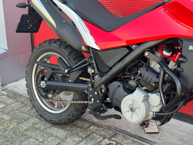 husqvarna - tr-650-strada-abs