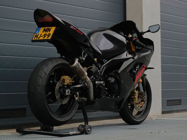 kawasaki - ninja-zx-6r