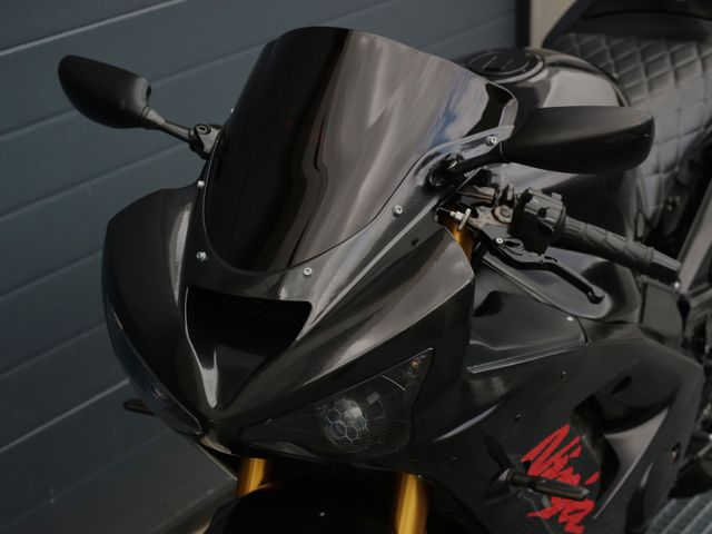 kawasaki - ninja-zx-6r