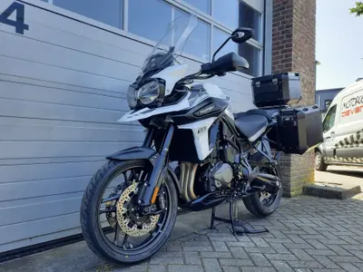 TRIUMPH TIGER 1200 ALPINE EDITION – foto 2