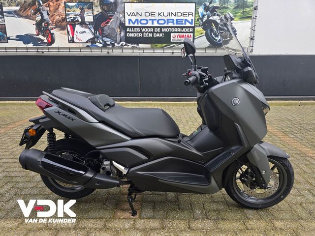 yamaha - x-max-300-abs