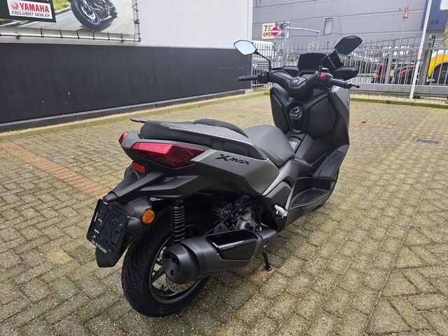 yamaha - x-max-300-abs