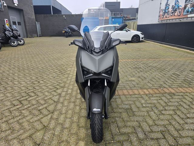 yamaha - x-max-300-abs