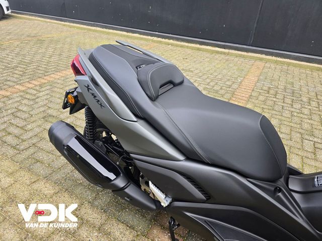 yamaha - x-max-300-abs